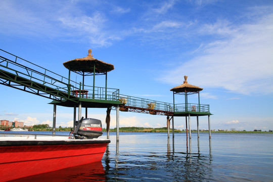 鹤鸣湖景区