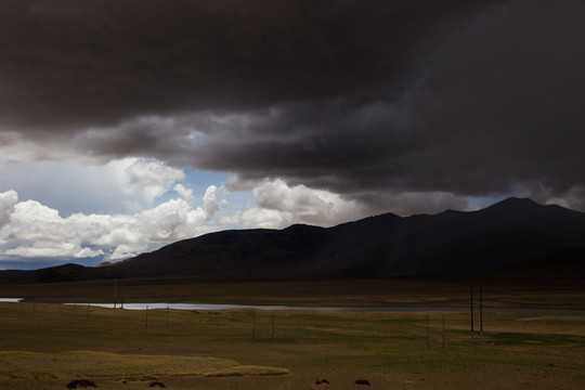 西藏的云