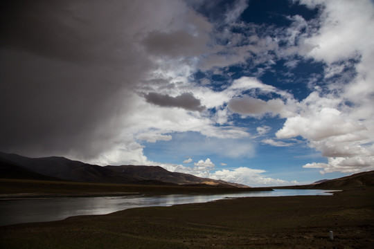 西藏的云