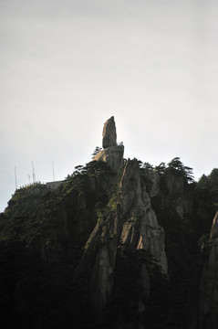 黄山 春季  飞来石 早晨