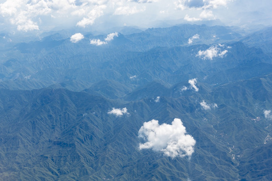 航拍太行山山脉