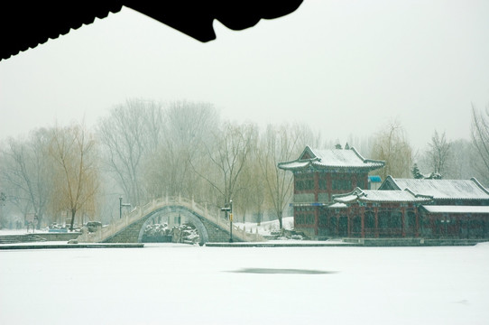 北京紫竹院公园御码头雪景