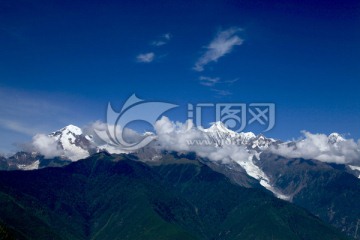 云南梅里雪山