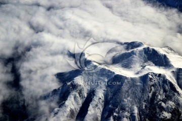 西藏风光 飞越雪山