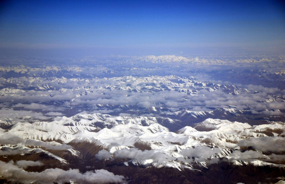 西藏风光 无垠的雪山