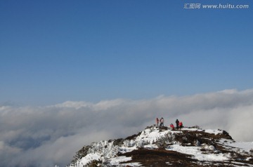 川西牛背山云海