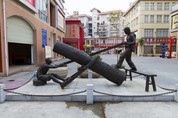 东兴红木街区 红木加工雕塑
