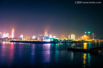 青岛大剧院 滨海夜景