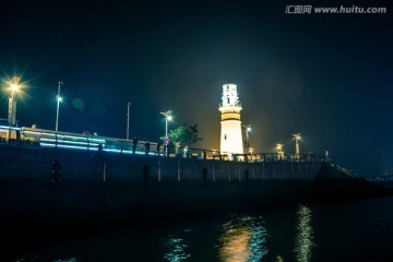 青岛情人坝灯塔 夜景