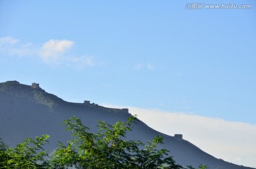 远眺金山岭长城