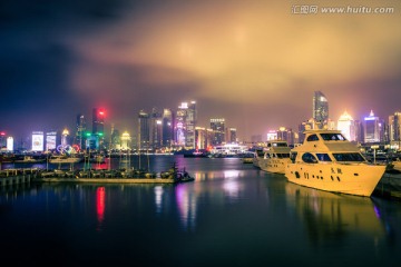 青岛奥帆基地夜景 游船