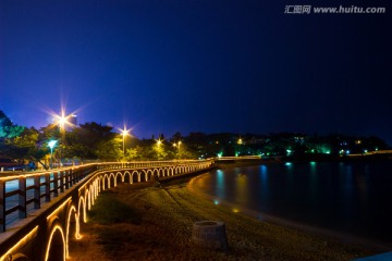 青岛前海一线夜景