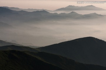 五台山晨雾