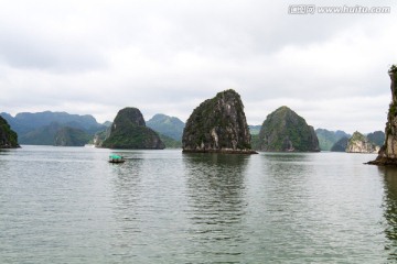 越南下龙湾 海上桂林风光