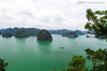 越南下龙湾 海上桂林风光