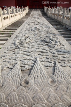 北京故宫的云龙大石雕