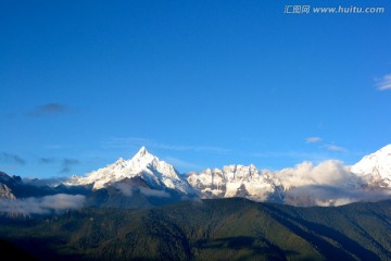 梅里雪山