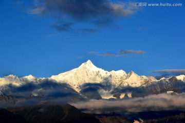 梅里雪山