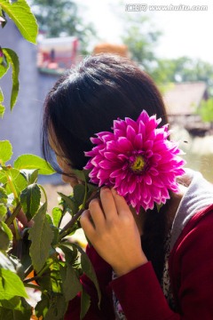 闻花识女人