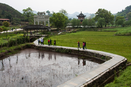 李坑村 大门