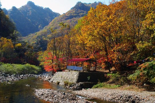 山间的小屋