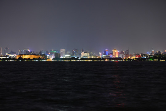 西湖夜景 湖滨 夜色 城市建筑