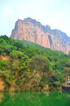 青山绿水 山峰