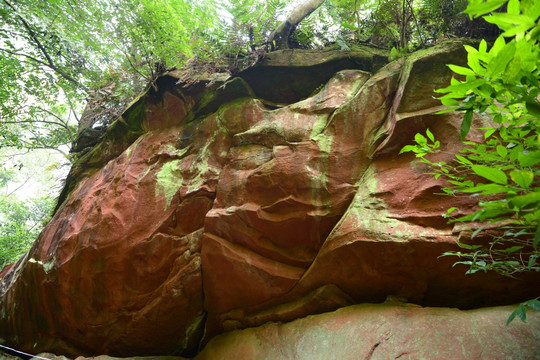 赤水丹霞岩石
