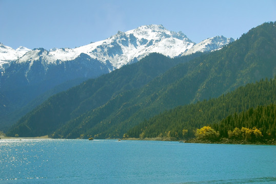 天池 雪山