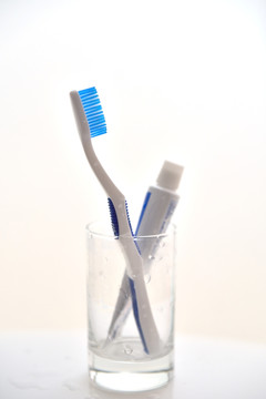 牙膏 牙刷