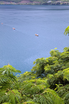 泸沽湖