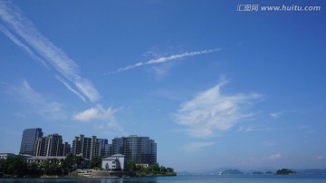 千岛湖蓝天白云