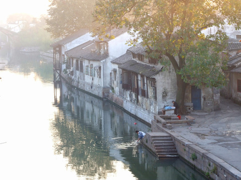 水乡的早晨