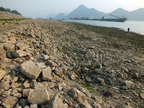 长江枯水