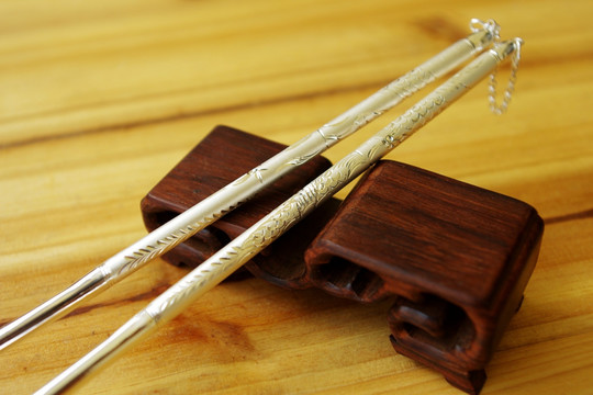 纯银筷子