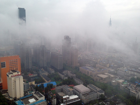 南京 雾