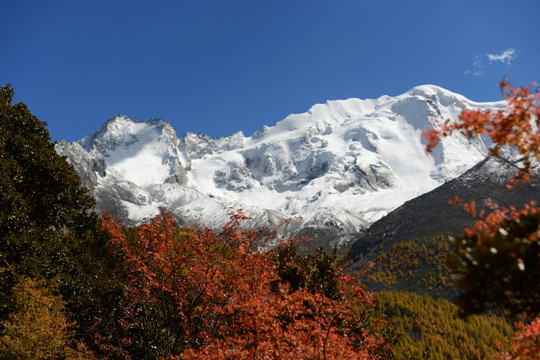 折多雪山