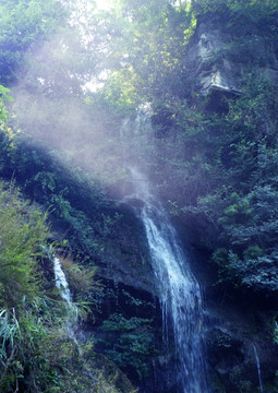 瀑布 高山流水