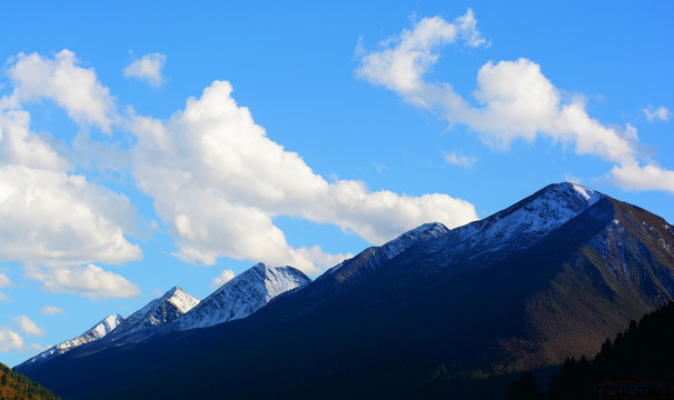 雪山风光