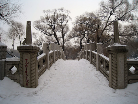 雪桥