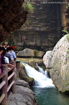 云台山风景 青山绿水  瀑布