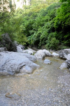 云台山风景 青山绿水