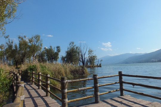 西昌 邛海湿地公园