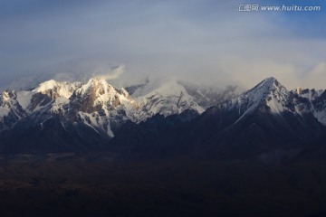 雪山