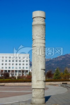 石雕广场柱
