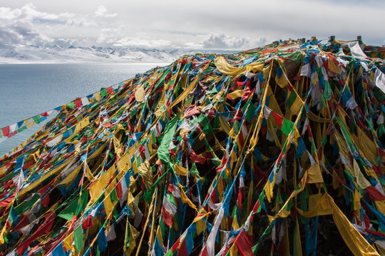 天湖纳木错 五彩经幡 神山圣湖