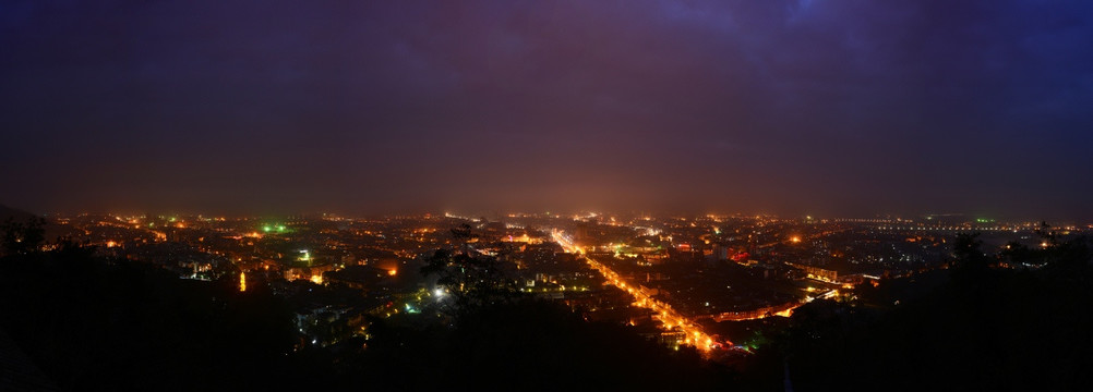 都江堰夜景全景图