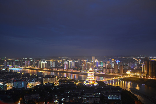 绵阳市越王楼广角夜景