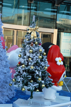 圣诞树 蝴蝶结  雪树 树造型