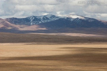 西藏秋色 雪山 光影斑驳